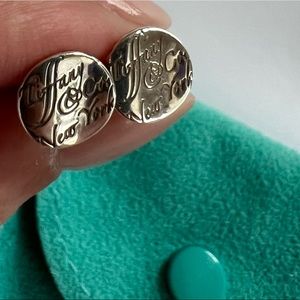 Tiffany Notes "Tiffany & Co." earrings in sterling silver